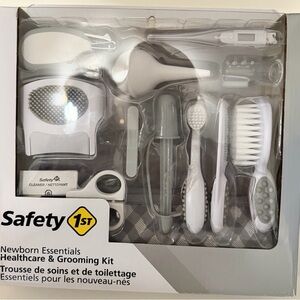 Safety 1st Newborn Essentials Healthcare & Grooming Kit - White